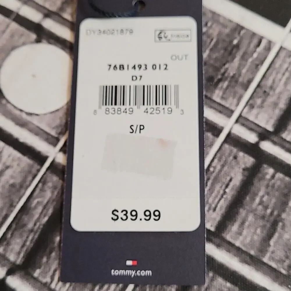 NWT Tommy Hilfiger Shirt